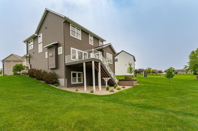 927 Southwell Enclave NE, Byron, MN 55920