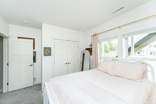 927 Southwell Enclave NE, Byron, MN 55920