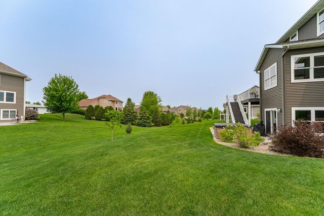 927 Southwell Enclave NE, Byron, MN 55920