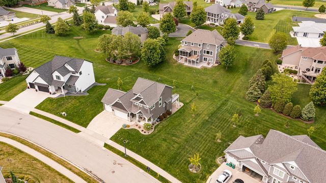 927 Southwell Enclave NE, Byron, MN 55920