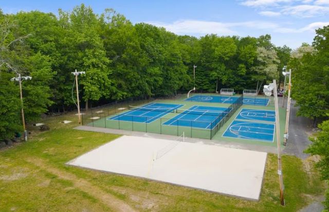 1422 Melrose Terrace, Stroud Twp, PA 18301