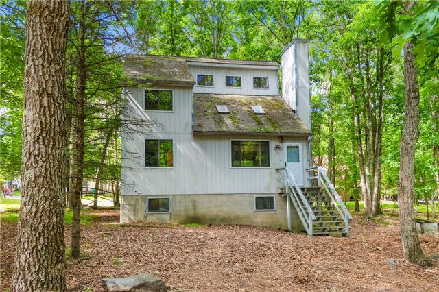 1422 Melrose Terrace, Stroud Twp, PA 18301