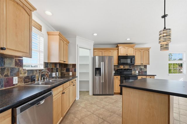 633 Rose Garden Drive 2, Mckinney, TX 75072