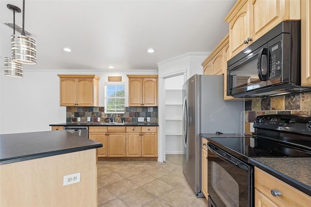633 Rose Garden Drive 2, Mckinney, TX 75072
