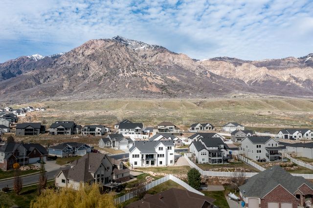 159 E 3900 N, North Ogden, UT 84414