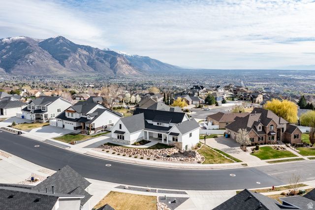 159 E 3900 N, North Ogden, UT 84414