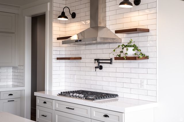 159 E 3900 N, North Ogden, UT 84414