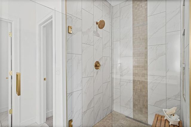 17377 W 169th Terrace, Olathe, KS 66062