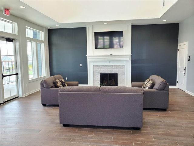 17377 W 169th Terrace, Olathe, KS 66062