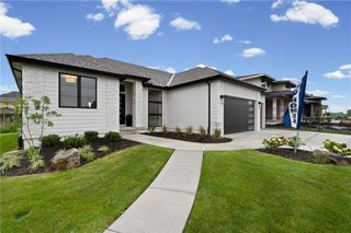 17377 W 169th Terrace, Olathe, KS 66062