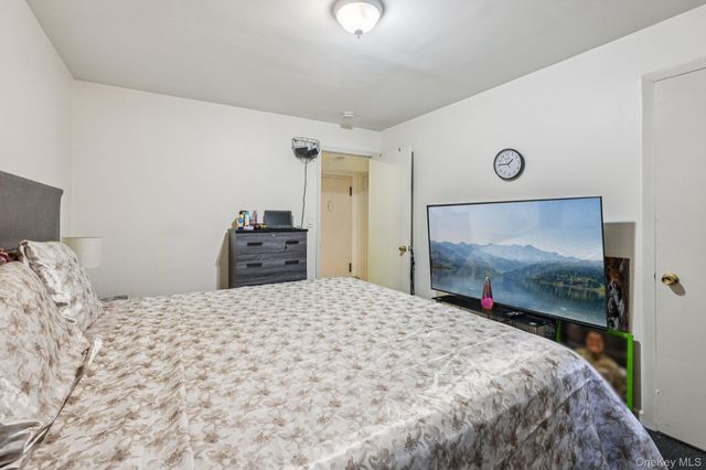 258 N Main Street C-19, Spring Valley, NY 10977