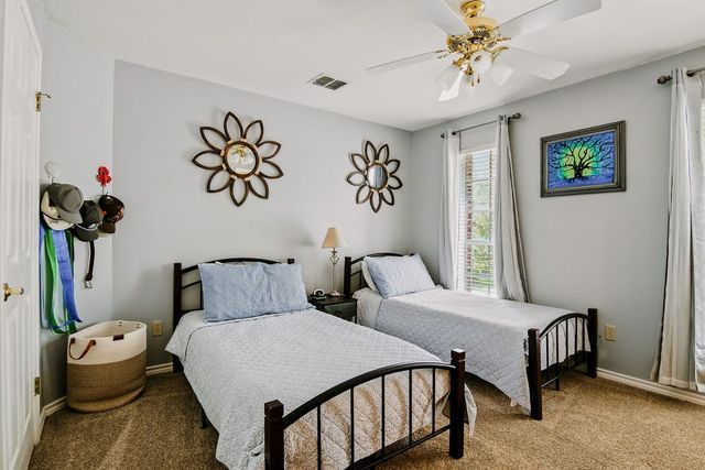 4318 Spring Creek Dr, Corpus Christi, TX 78410