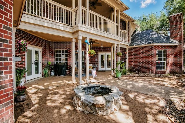 4318 Spring Creek Dr, Corpus Christi, TX 78410