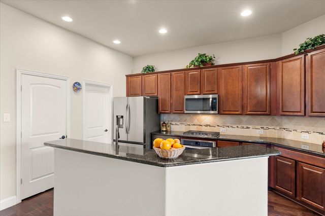 7508 Guadalupe Way, Mckinney, TX 75071