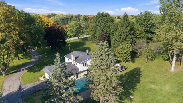 3423 Burwood Lane Lane, Oak Park, MI 48357