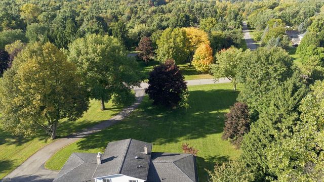 3423 Burwood Lane Lane, Oak Park, MI 48357