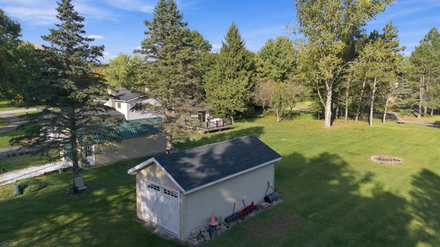 3423 Burwood Lane Lane, Oak Park, MI 48357