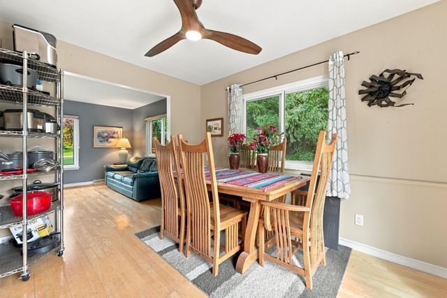 3423 Burwood Lane Lane, Oak Park, MI 48357