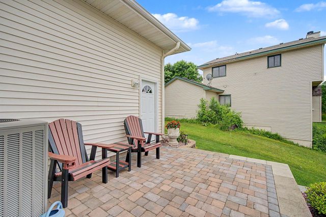 18674 Queen Circle NW, Elk River, MN 55330