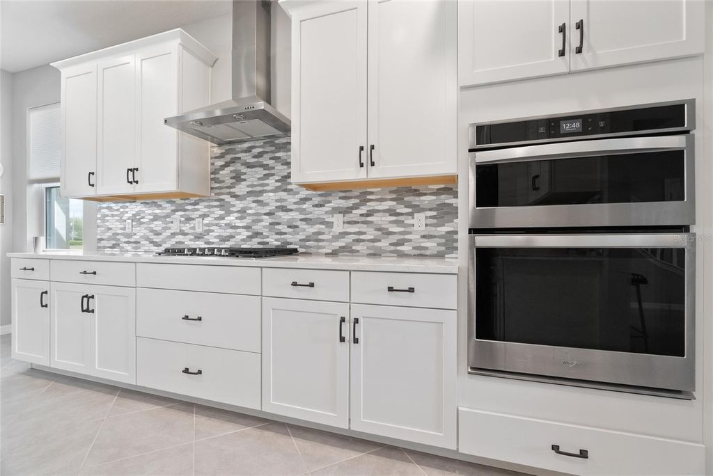 Image 12 of property listing at 693 BIG PINE AVENUE, Minneola, FL 34715