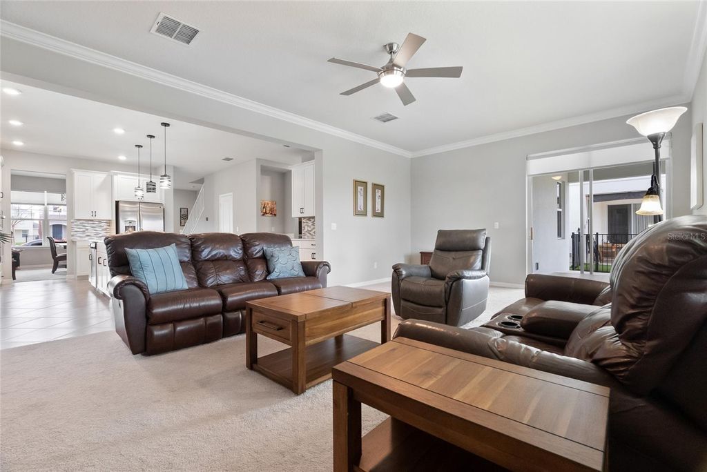 Image 20 of property listing at 693 BIG PINE AVENUE, Minneola, FL 34715