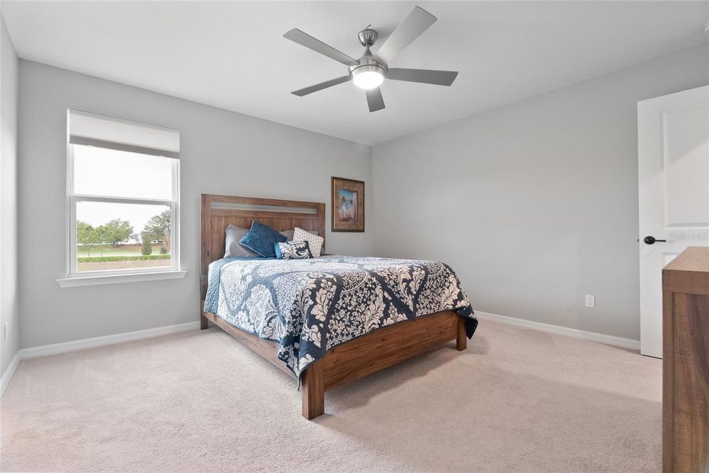 Image 31 of property listing at 693 BIG PINE AVENUE, Minneola, FL 34715