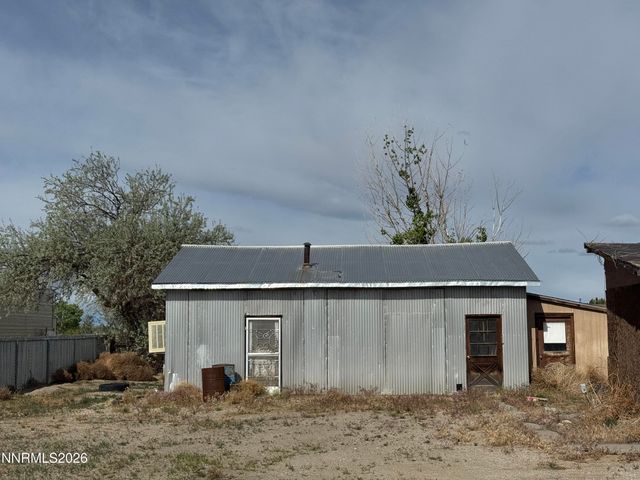 1233 Briggs Lane, Fallon, NV 89406
