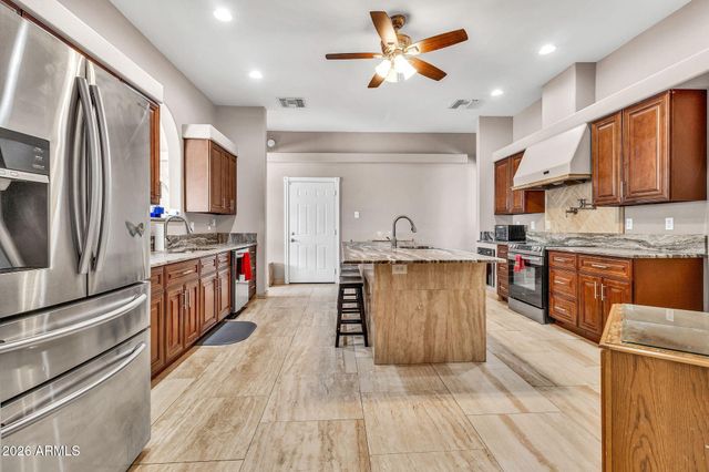 3528 N VAL VISTA Road, Apache Junction, AZ 85119