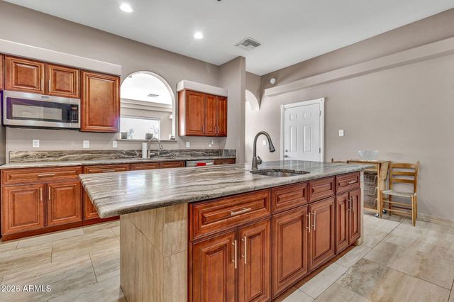 3528 N VAL VISTA Road, Apache Junction, AZ 85119