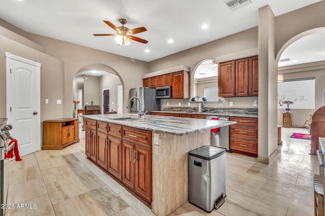 3528 N VAL VISTA Road, Apache Junction, AZ 85119