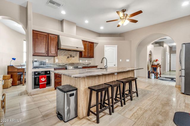 3528 N VAL VISTA Road, Apache Junction, AZ 85119