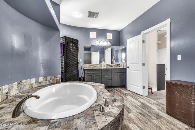 3528 N VAL VISTA Road, Apache Junction, AZ 85119