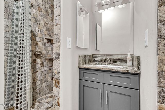 3528 N VAL VISTA Road, Apache Junction, AZ 85119