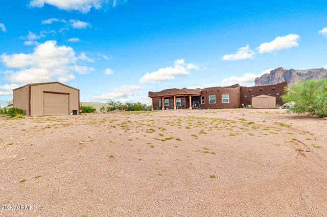 3528 N VAL VISTA Road, Apache Junction, AZ 85119