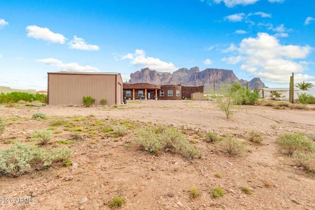 3528 N VAL VISTA Road, Apache Junction, AZ 85119