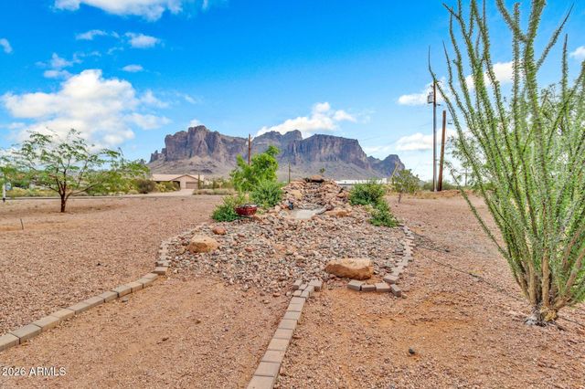 3528 N VAL VISTA Road, Apache Junction, AZ 85119