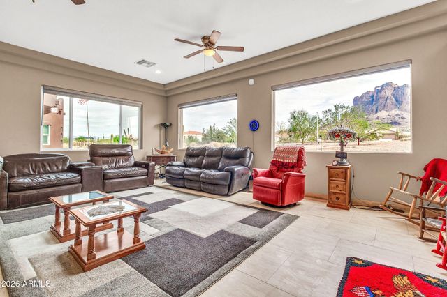 3528 N VAL VISTA Road, Apache Junction, AZ 85119