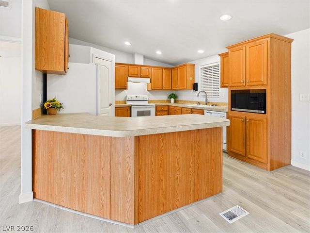 2630 West Retread Road, Pahrump, NV 89048