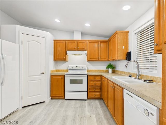2630 West Retread Road, Pahrump, NV 89048