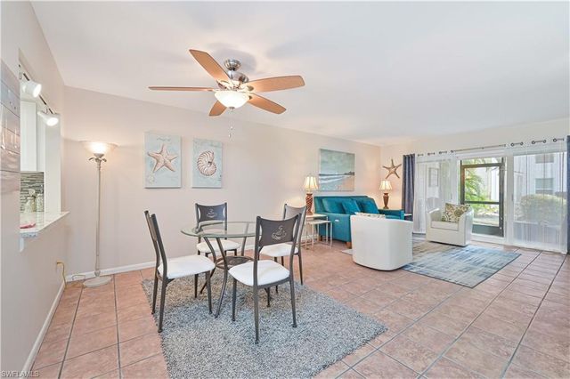 5445 Peppertree DR # 9, Fort Myers, FL 33908