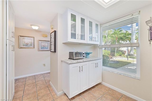 5445 Peppertree DR # 9, Fort Myers, FL 33908