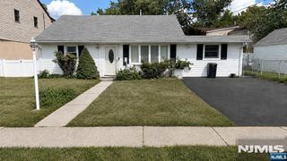 70 Hahn Avenue, Rochelle Park, NJ 07662