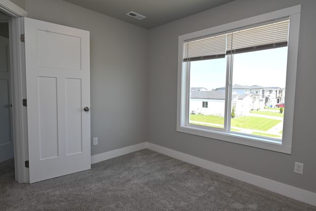 3901 NE 6th Street, Ankeny, IA 50021