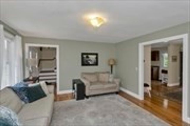 28 Sullivan Blvd A, Oxford, MA 01540