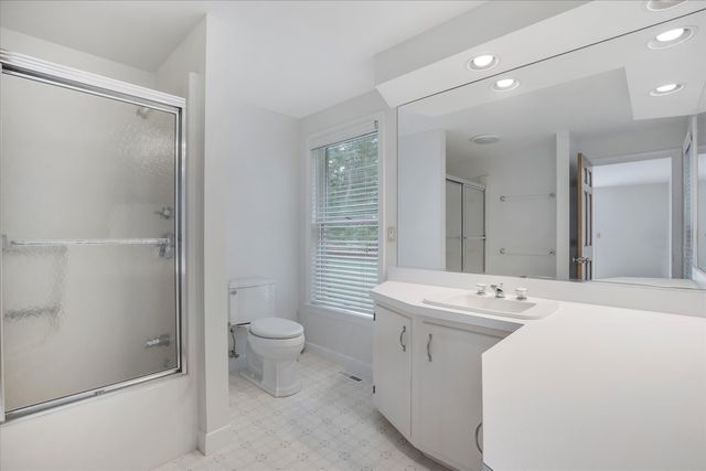 6 Heron Way, Mashpee, MA 02649