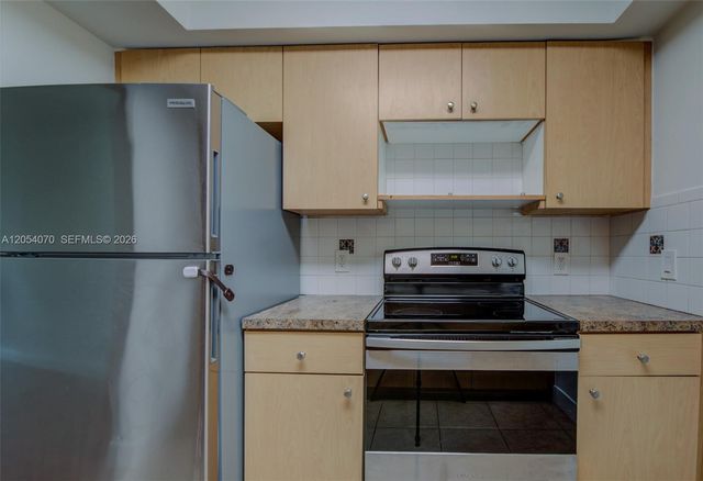 2471 SW 82nd Ave 309, Davie, FL 33324