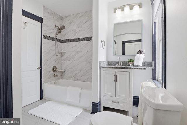 812 S GEORGE ST, York, PA 17403