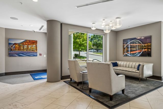 20 Rutledge St Apt 504, Nashville, TN 37210