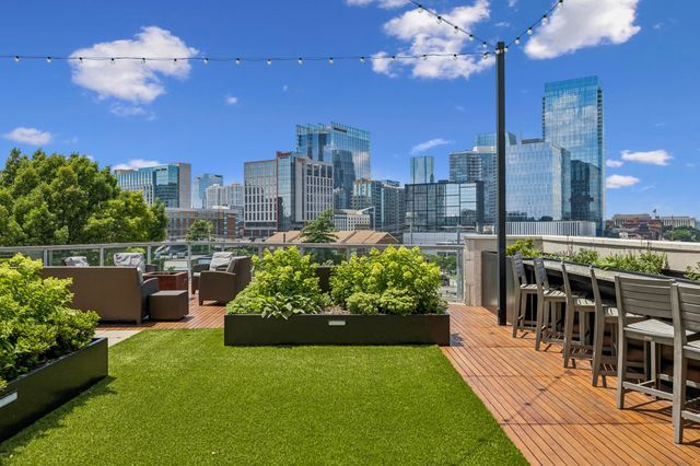 20 Rutledge St Apt 504, Nashville, TN 37210