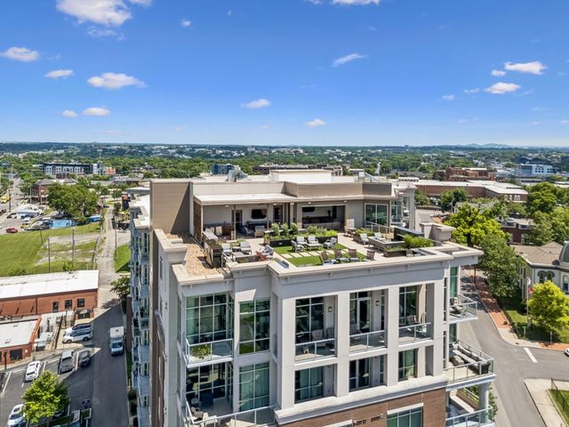 20 Rutledge St Apt 504, Nashville, TN 37210